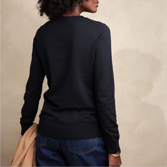 BANANA REPUBLIC FOREVER    - Picture 2 of 5